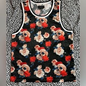 Men’s Large Skulls and Roses Jersey Tank